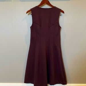 Ann Taylor Sleeveless Midi Dress. Size 4